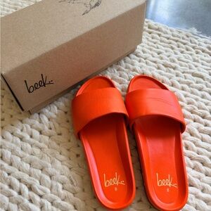 Beek Bright Orange Slides